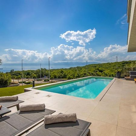 Villa Ameli Apartment With Swimming Pool Rijeka Exterior photo